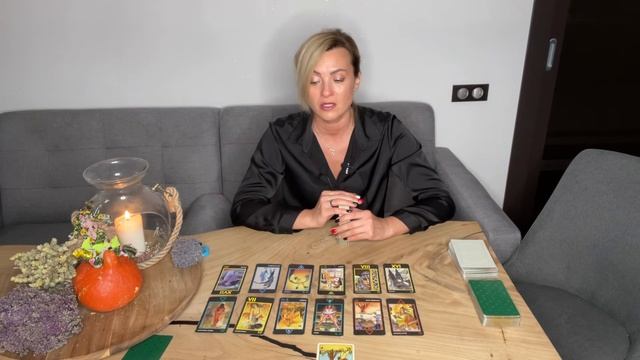 Почему я постоянно думаю о нем? Что он чувствует ко мне? смотреть онлайн