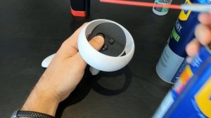 How to Fix Oculus Quest 2 Controller Thumbstick Drift AND Clean Black Scuff Marks on Quest 2