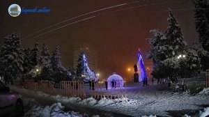 Вечерний новогодний Луганск - Ёлка - Январь  2022