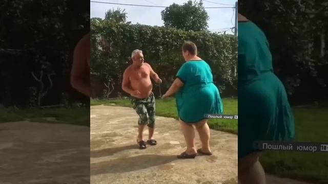 танцоры