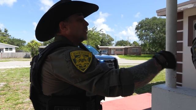 Barely saved from a dog bite смотреть онлайн