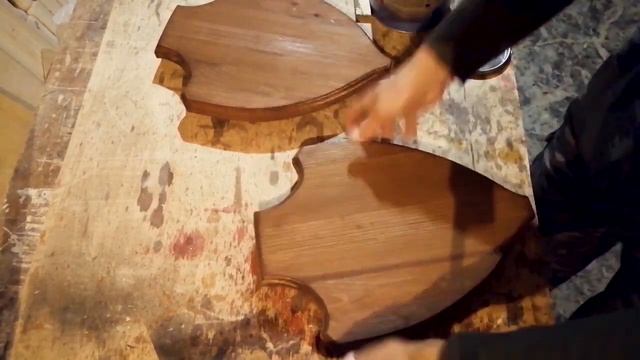 МЕДАЛЬОН для ТРОФЕЯ или ОЛЕНИ САНТА КЛАУСА ОСТАВИЛИ РОГА смотреть онлайн