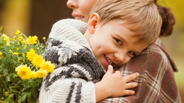 Поздравление с Днём матери смотреть онлайн