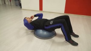 Скручивания на BOSU
