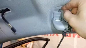 Как снять ручку салона на АУДИ