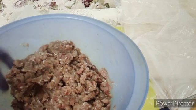 Тесто  на пельмени заварное на кипятке .