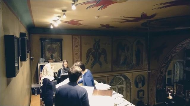 Хор храма Архистратига Михаила - Кондак Крещения - Олег Мартынов смотреть онлайн