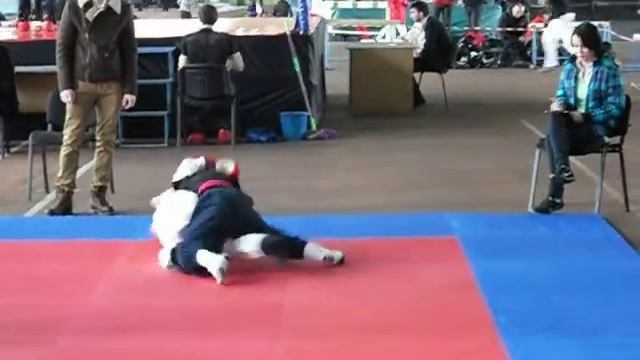 соривнования по рукопашному бою 1 бой 2 раунд смотреть онлайн