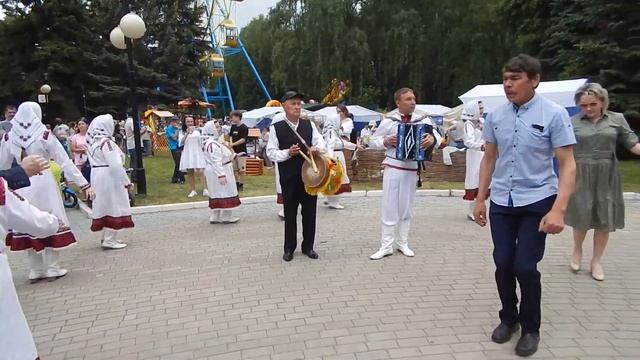 Пеледыш пайрем - 2022 Йошкар-Ола / Медведедо ковай-влак куштыктат / Новые видео-Яндекс ДЗЕН МарийТВ смотреть онлайн