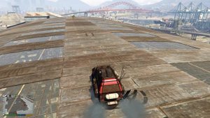 КАК КВАНТУМ ДОДУМАЛСЯ СПРЯТАТЬ МАШИНУ ТУДА? ПРЯЧЬ & ИЩИ В GTA 5 ONLINE! (Квантум, Disszari, Luffe)