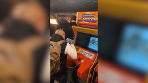 40 НЕВЕРОЯТНЫХ МОМЕНТОВ СНЯТЫХ НА КАМЕРУ / СМЕШНЫЕ ВИДЕО