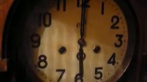 Настенные часы с боем "ОЧЗ" ( 1957 год)