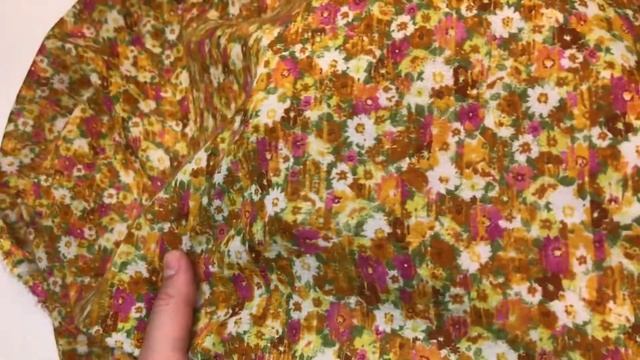 ф0668 Поляна рыжих цветов с вкраплениями розовых смотреть онлайн