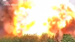 Украинская САУ 2С7 Пион взорвалась при выстреле