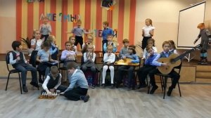 С юбилеем, школа! поздравление от 2 Б класса МАОУ СП1