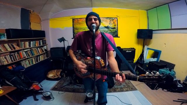 bggz rubbit - ''Hold On'' (Tim Armstrong) смотреть онлайн