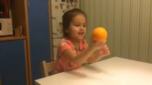 Людмила Зубкова «Мы делили апельсин»