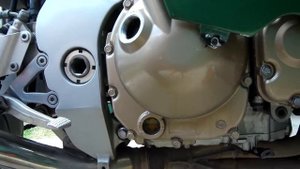 Замена масла Kawasaki zx9r 2001г.