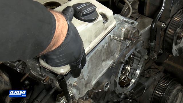 [8/8] MERCEDES TURBO-D | Montaje junta de balanciones – Rocker cover gasket assembly смотреть онлайн