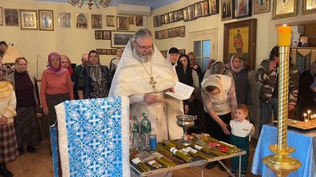 Освящение церковных свечей для церкви и домашней молитвы в праздник Сретения Господня. 15.02.24