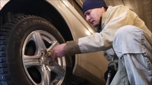Подготавливаю автомобиль к зиме ТОЙОТА ИСИС
