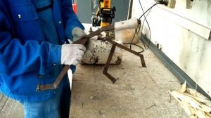 Приспособа для переноски дров