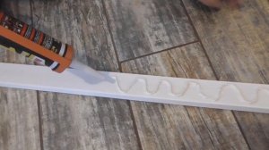 НА ЧТО КЛЕИТЬ ПОЛИУРЕТАНОВЫЙ БАГЕТ ЧТОБ НЕ УПАЛ?