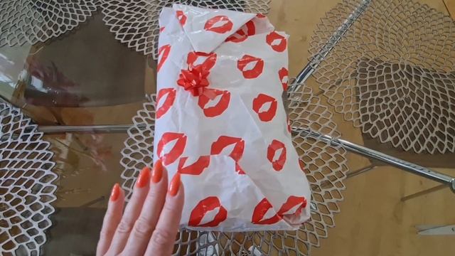 Готовлю подарок к ДР брата (идея с юмором) смотреть онлайн