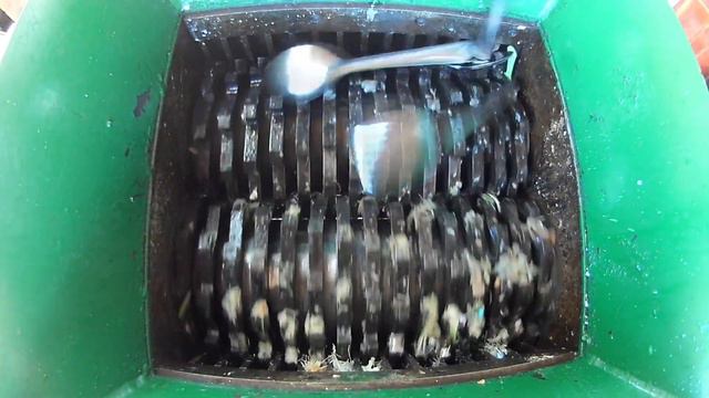 Stainless Steel Spoons vs Fast Shredder Machine | ASMR