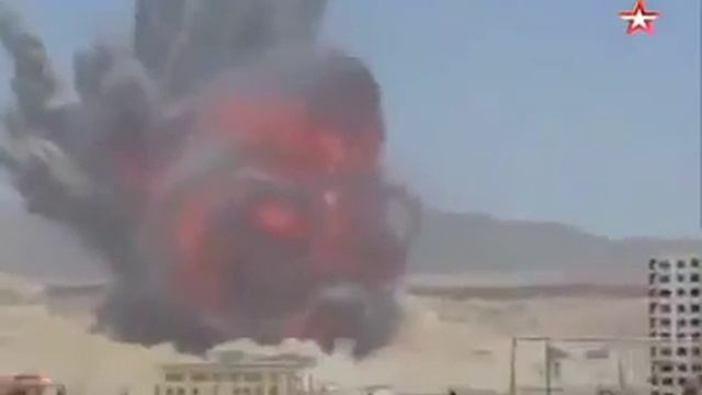 Мощный взрыв в Сане (Йемен) смотреть онлайн