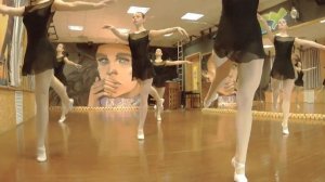 КЛАССИЧЕСКИЙ ТАНЕЦ | Battement FRAPPE | Комбинация на середине зала