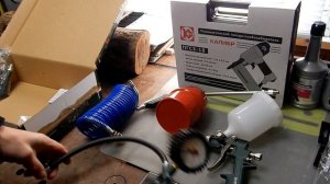 Компрессор Metabo Basic 250-24 W и набор Metabo LPZ 7 Set