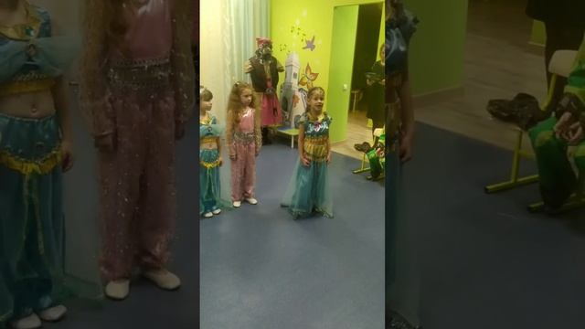 Танец восточных красавиц@Академия детства смотреть онлайн