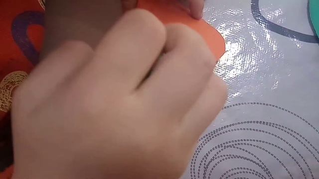 Аплекация из термо мозайки и пластилина | Ёжик | Рыбка | Динозавр | Цыплёнок | Осминог | смотреть онлайн