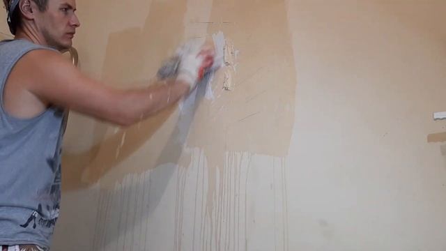 Как очистить гипсовые стены от краски в новостройке?