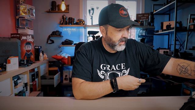 eMeet Luna Bluetooth SpeakerPhone Unboxing & Review смотреть онлайн