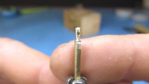 Опарыш из латуни для безмотыльной мормышки гвоздь! Самодельная подвеска для ловли плотвы!