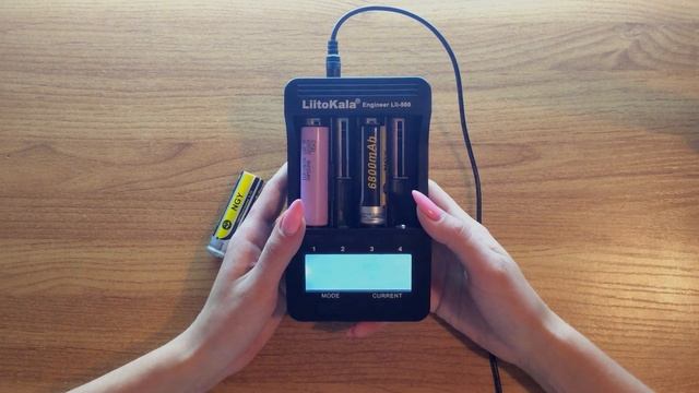 LiitoKala Lii-500 с функцией разряда+повер банк