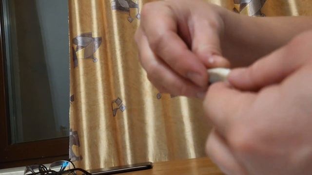 Как правильно чистить сушеную рыбу?