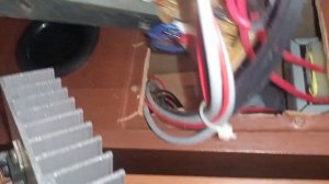 Видео сравнение активных колонок 2.0 Sven sps-611 и Sven sps-612