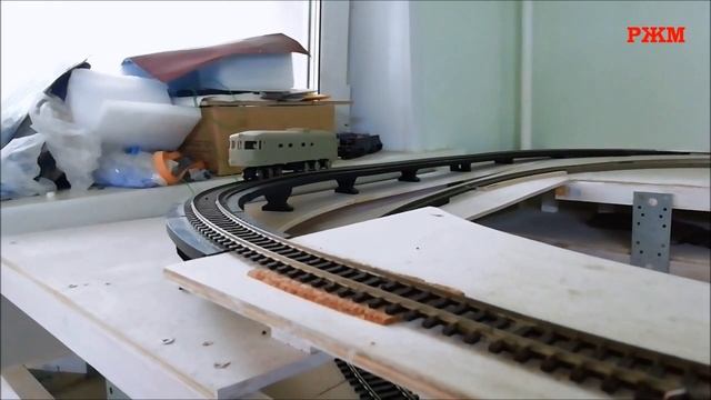 ТЭП60. Моторная ходовая часть модели тепловоза (НО 1:87) смотреть онлайн