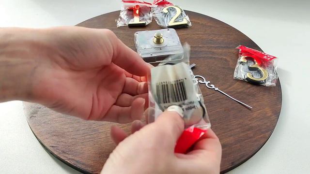 DIY💡ЧАСЫ СВОИМИ РУКАМИ👐