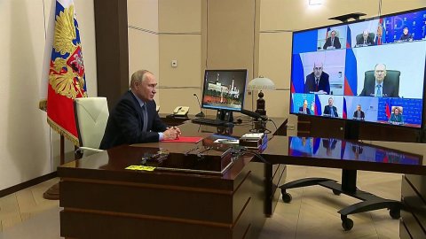 Сотрудничество с дружественными государствами президент обсудил с Совбезом РФ