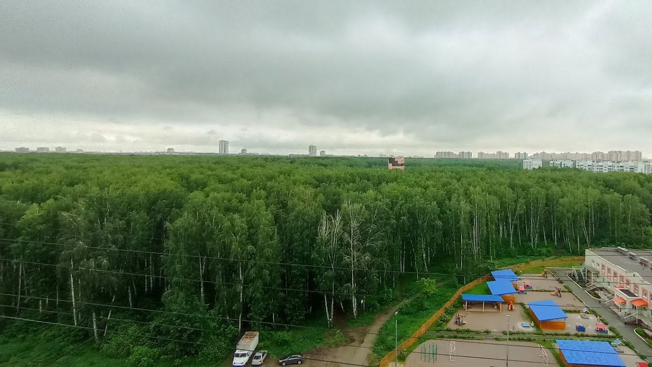 Уютная студия в Челябинске, с шикарным видом на парк #недвижимостьчелябинск  #челябинск