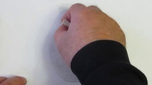 Как пользоваться стирательной резинкой. Секрет 3