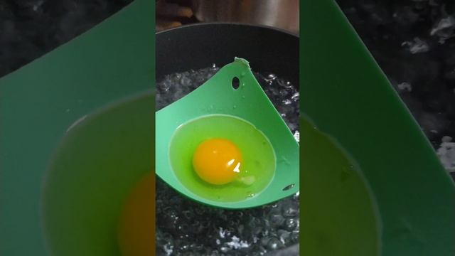 Яйцо пашот смотреть онлайн