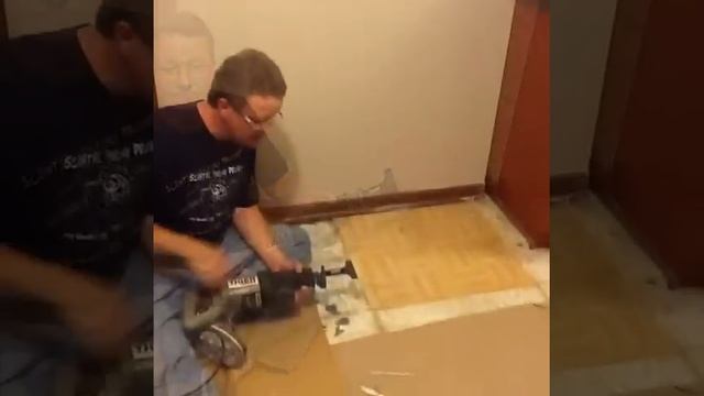 Blade to Remove Floor Tile - Spyder Scraper - Tools For The Home смотреть онлайн