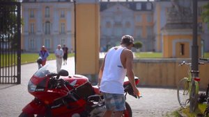 СПОРТБАЙК ЗА 75 000 РУБЛЕЙ, РАЗОГНАЛСЯ НА МАКСИМУМ!!! HONDA CBR600 F2 ОБЗОР