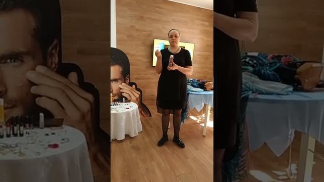 Модная гостиная. Презентация новинок. 1 часть смотреть онлайн