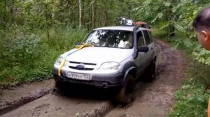 Hyundai Terracan Land Rover Discovery II две нивы 3д и Шеви Нива #4x4 #offroad